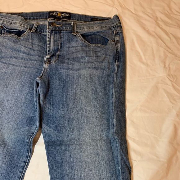 LUCKY BRAND 🍀 DENIM JEANS - Picture 4 of 5